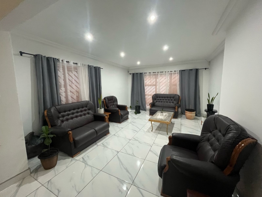 3 Bedroom Property for Sale in Surrey Estate Western Cape